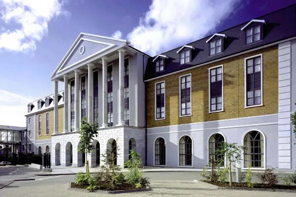 Midlands Park Hotel